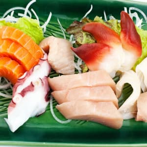 Assorted Sashimi (15 pcs)